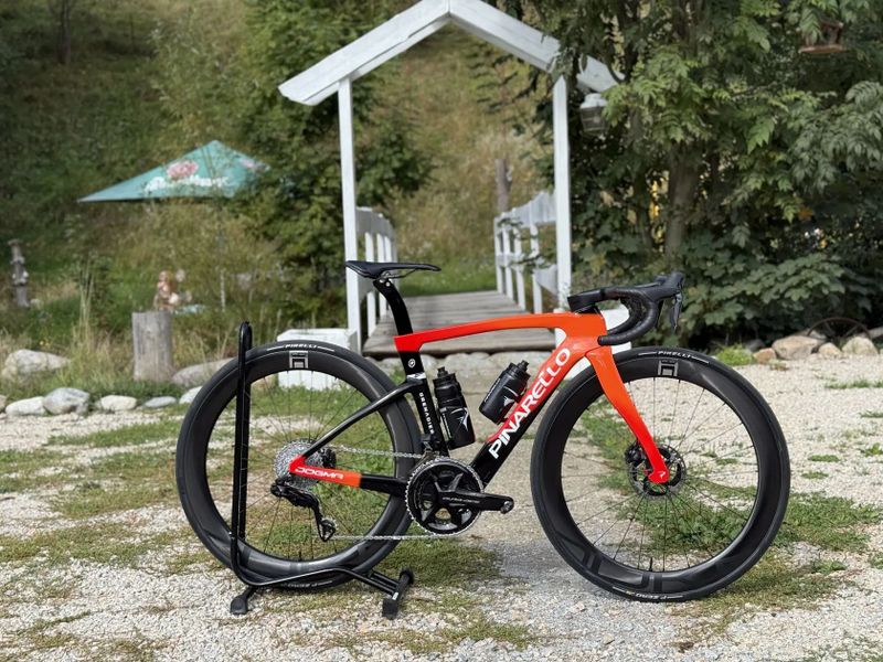 Pinarello Dogma F Ineos Grenadier 465