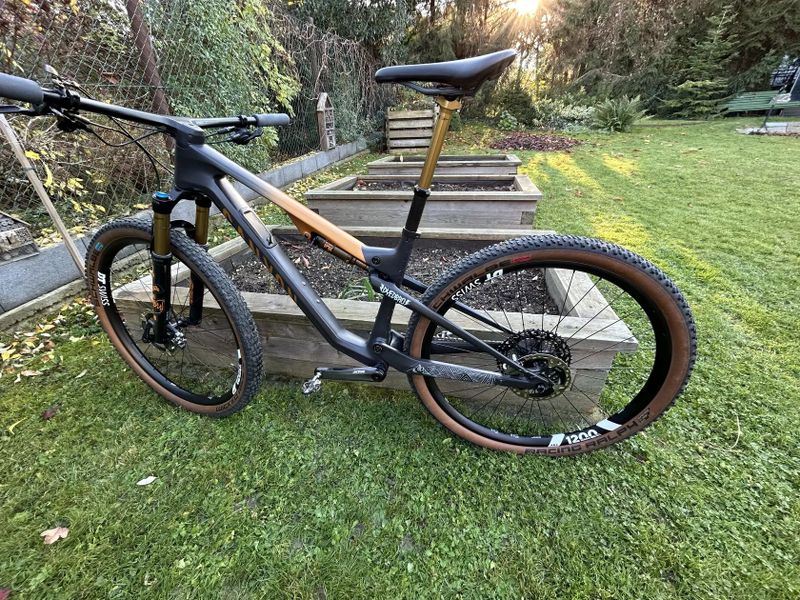 Canyon Lux trail CFR