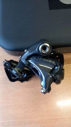 Přehazovačka Shimano Ultegra6800 11s,Sram rival 