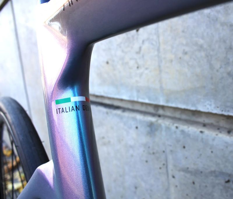 Silniční karbonové kolo Bianchi Aria / Shimanno 105 / 2022