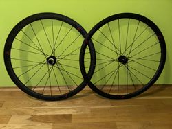 Equator karbonová galusková kola 35/40 mm – nová, nejetá