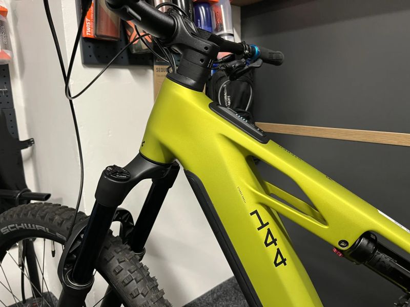 CUBE Stereo Hybrid ONE44 HPC RACE 800 vel.S 2025 570km S2