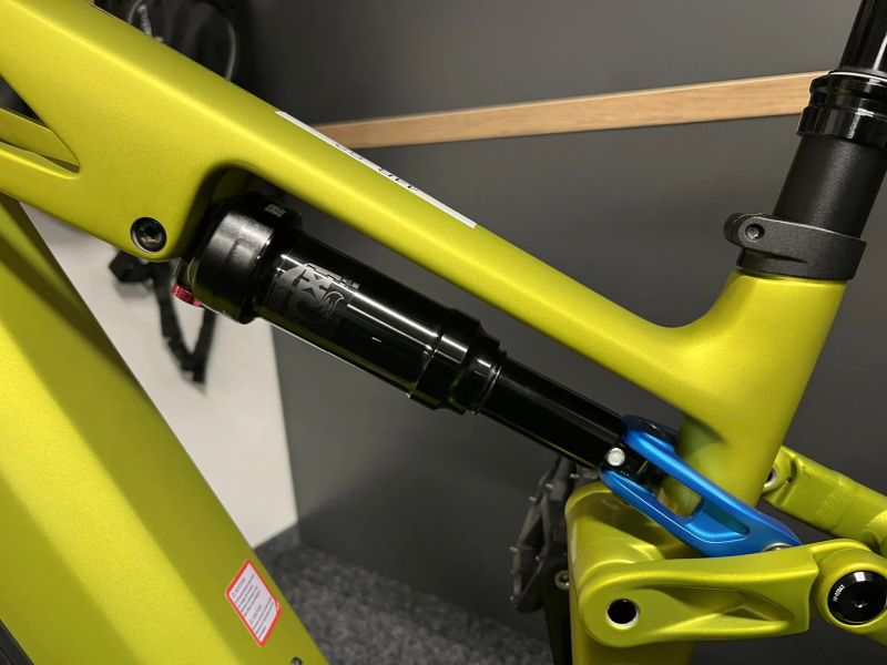 CUBE Stereo Hybrid ONE44 HPC RACE 800 vel.S 2025 570km S2