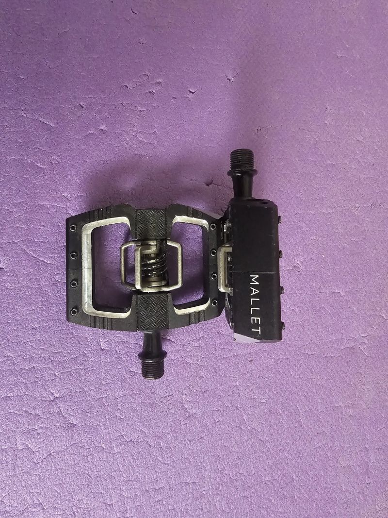 Crankbrothers pedály Mallet DH Race