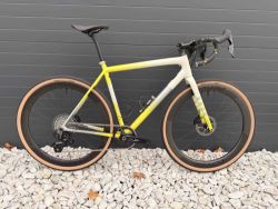 Gravel/cyklokros Specialized Crux PRO + Rapide CL II, Sram Rival AXS 13s