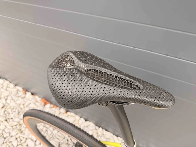 Gravel/cyklokros Specialized Crux PRO + Rapide CL II, Sram Rival AXS 13s