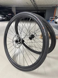 Axis elile zapletena alu kola 