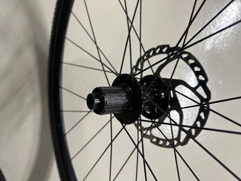 Axis elile zapletena alu kola 