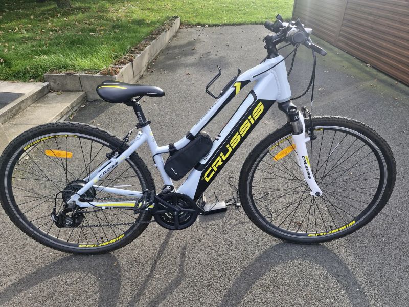 Crussis E Cross 1.8 S