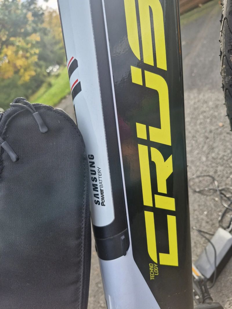 Crussis E Cross 1.8 S