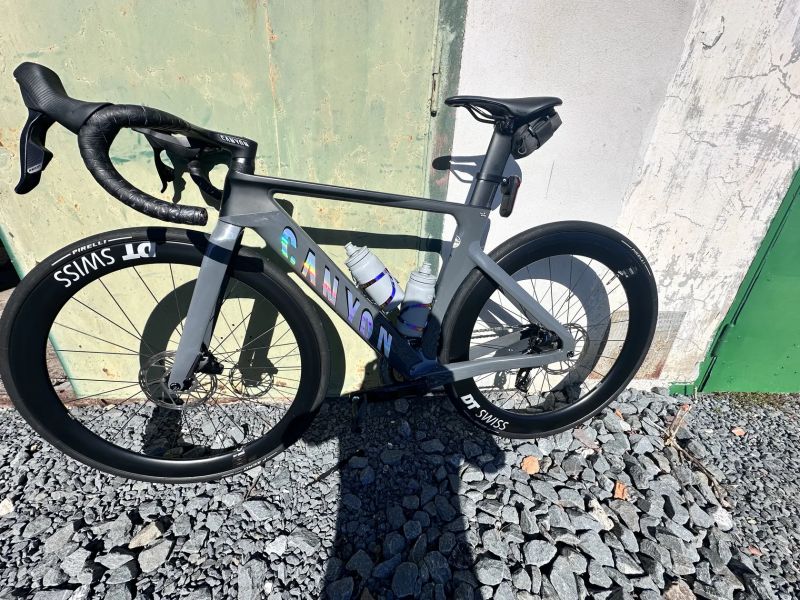 Canyon Aeroad CF SLX 7 AXS