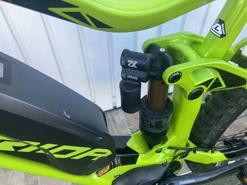 TOP MODEL MERIDA EONE SIXTY 900E