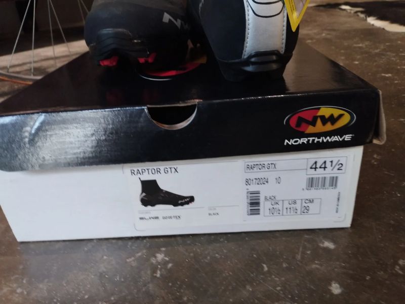 NORTWAWE RAPTOR GTX - GORE TEX 44 1/2 , NOVÉ-pouze vyzkoušené