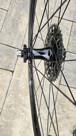 Specialized MTB zadní kolo včetně kazety 11s + přehazovačka + páčky