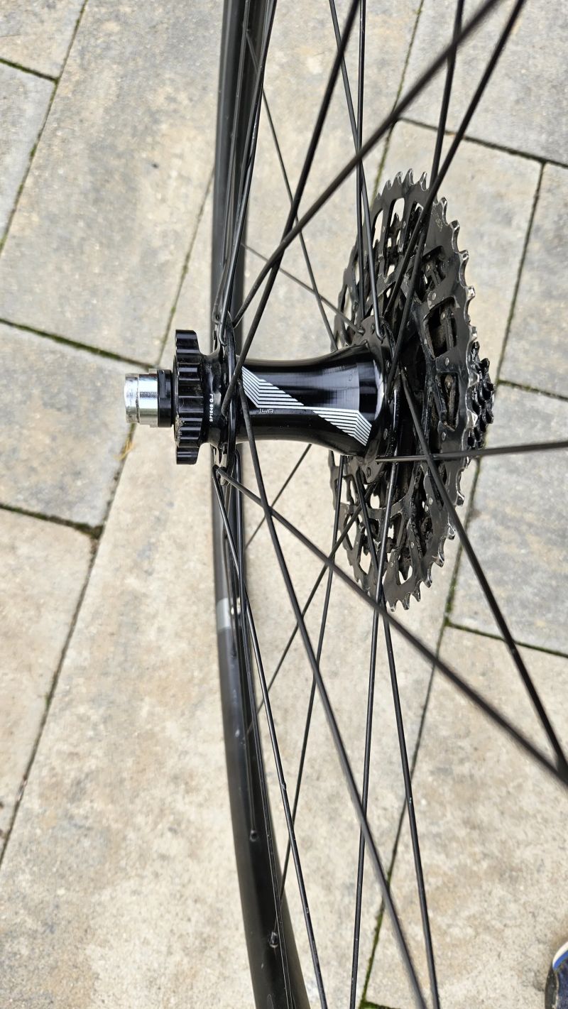 Specialized MTB zadní kolo včetně kazety 11s + přehazovačka + páčky