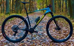 Cannondale Scalpel HT+Lefty Ocho carbon 120+Shimano XTR Di2+karbon kola Zipp+wattmetr Rotor 