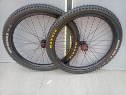 Vypletená DH kola 26"