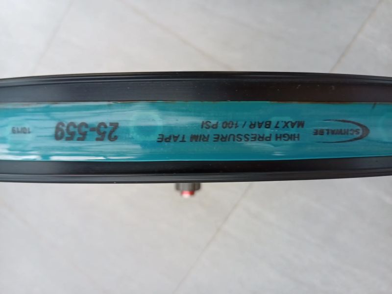 Vypletená DH kola 26"