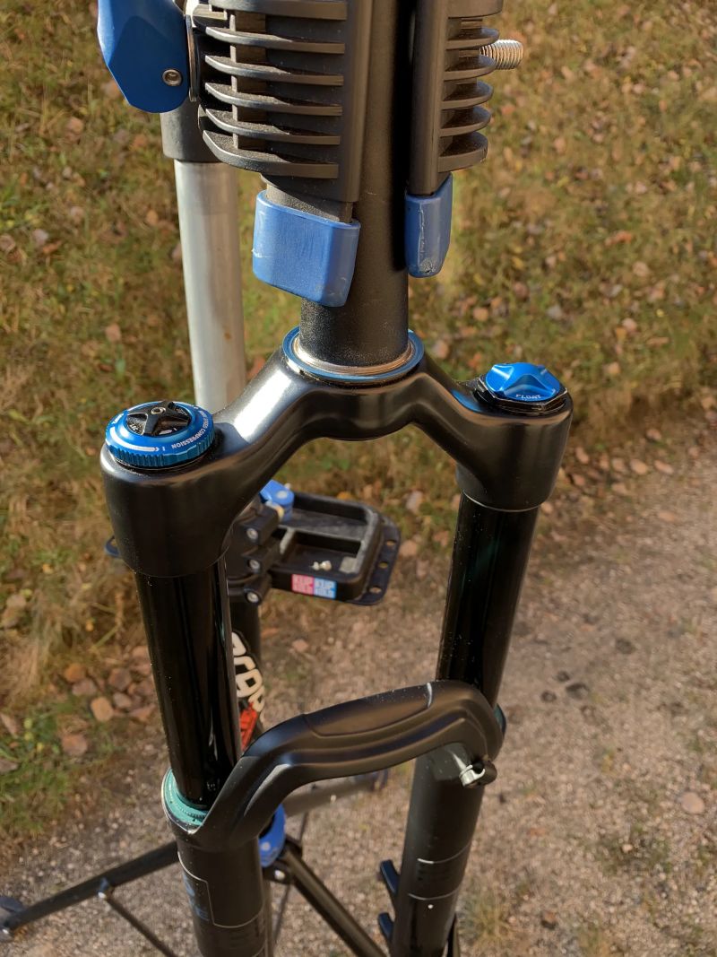 FOX 36 PERFORMANCE ELITE