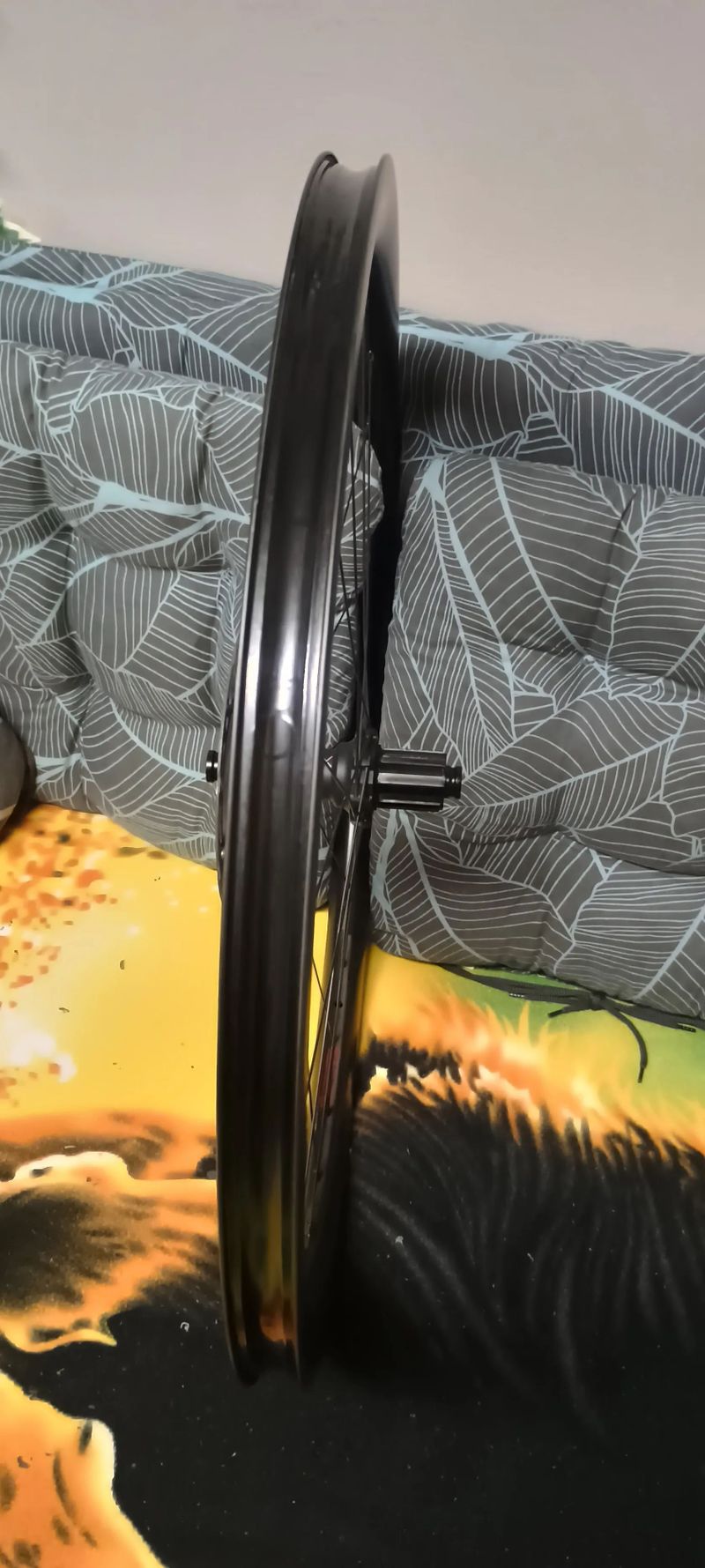 Zapletená kola JAVAX RX521 Carbon