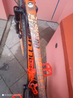 Kellys ctage 29- Sram GX Eagle AXS-shimano -xt-carbon 