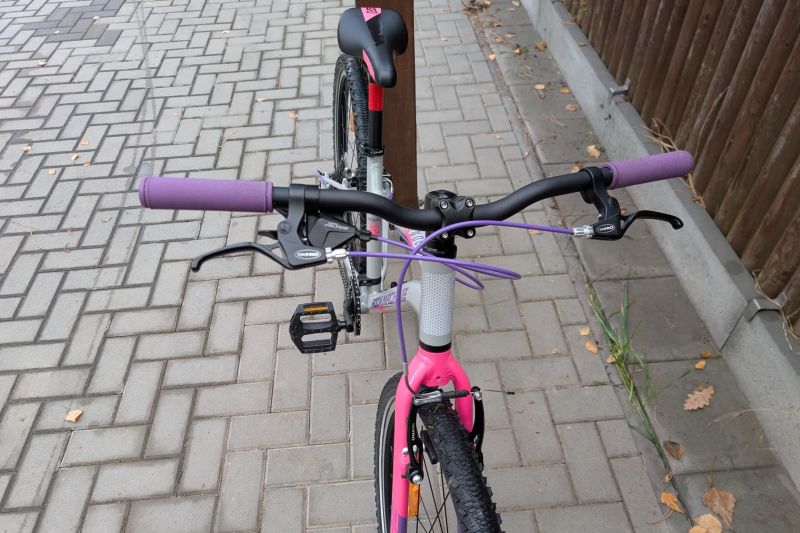 Juniorské kolo Rock Machine Thunder 26