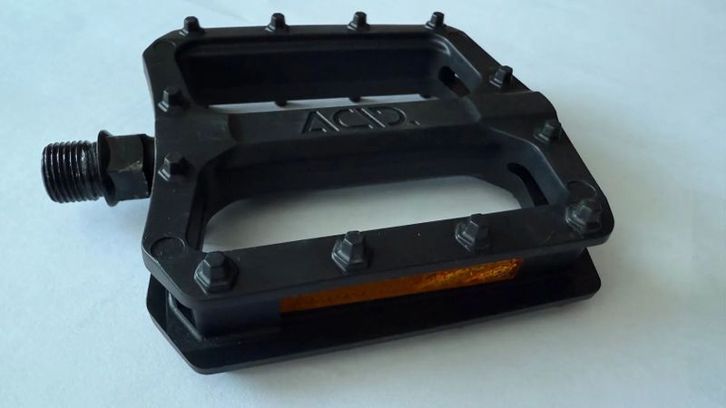 Pedály ACID 
