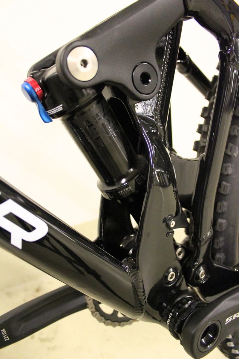 🔥 MONDRAKER Raze - L 🔥 Nové - nájez 0 km ✅ Celoodpružené 150mm/130 mm