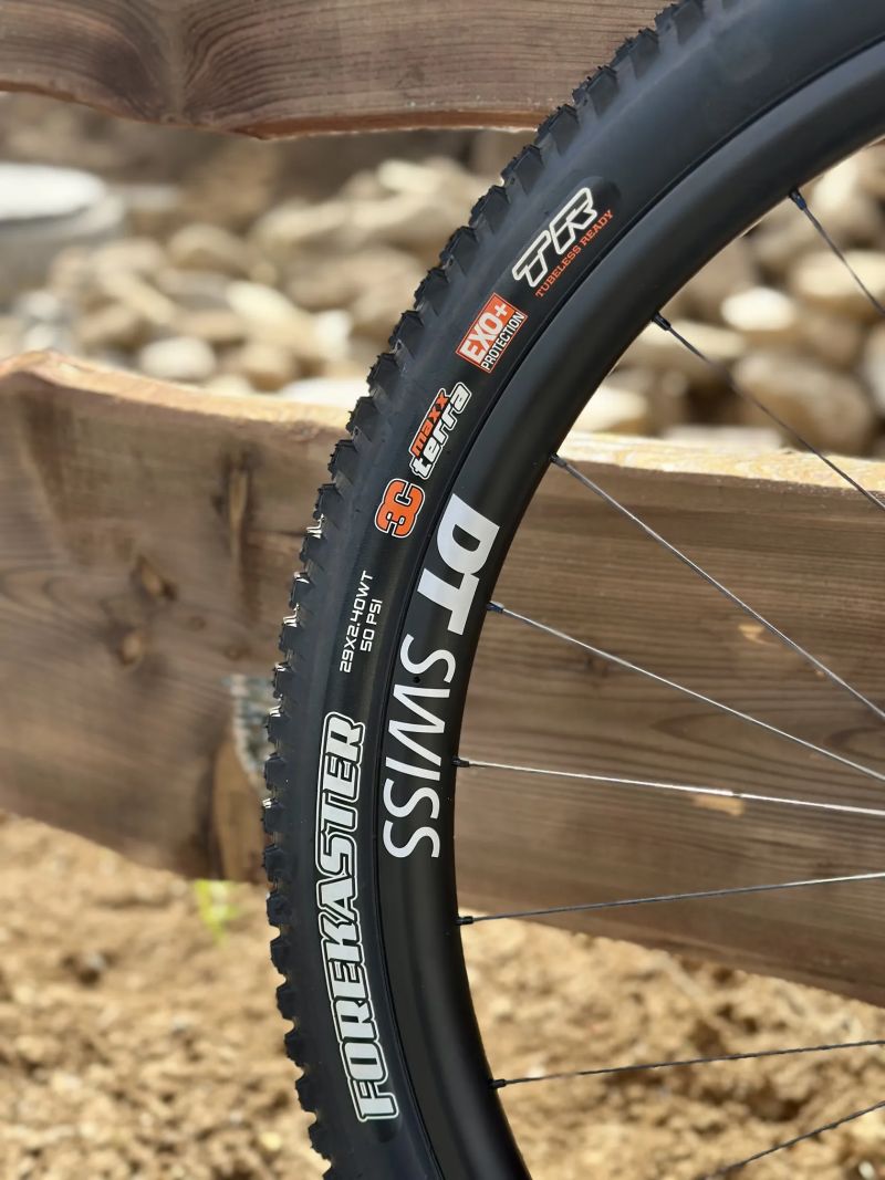 DT Swiss EXC 1501 - zánovní (najeto do 100km)