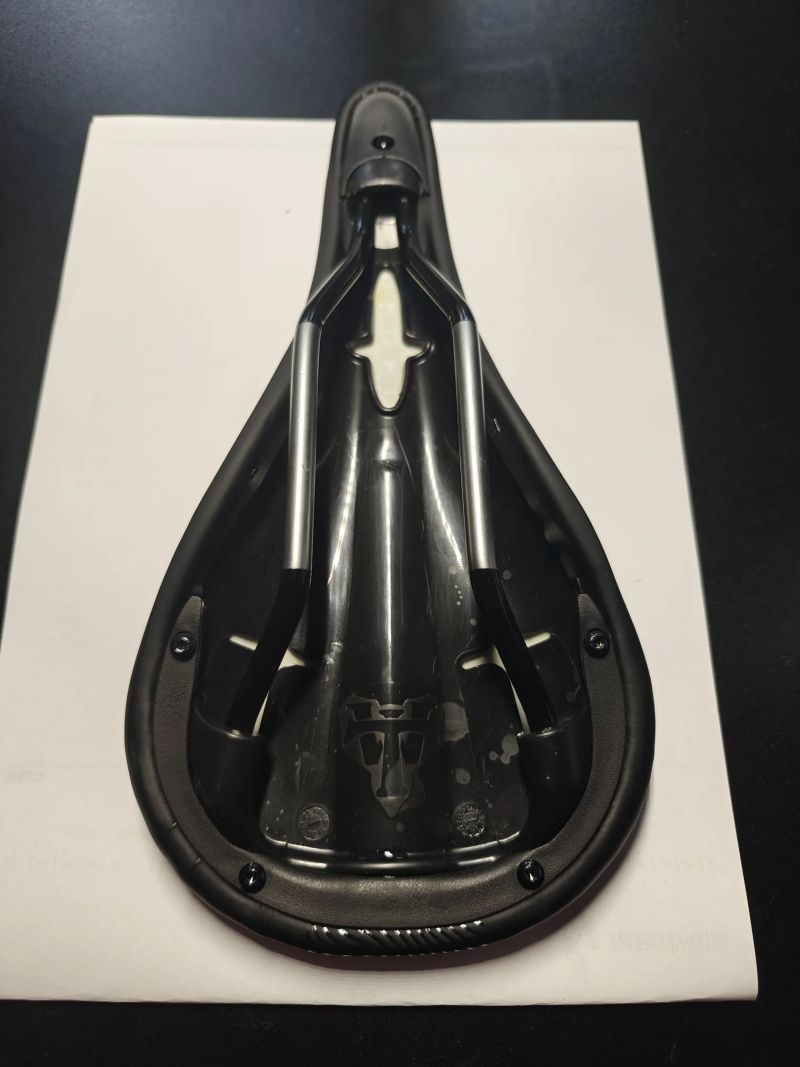 Sedlo WTB Silverado Medium 142mm