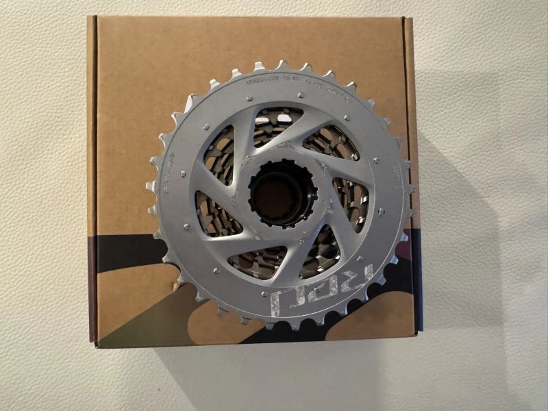 Sram Red XG-1290 D1 - 12 speed, 10-33 T.