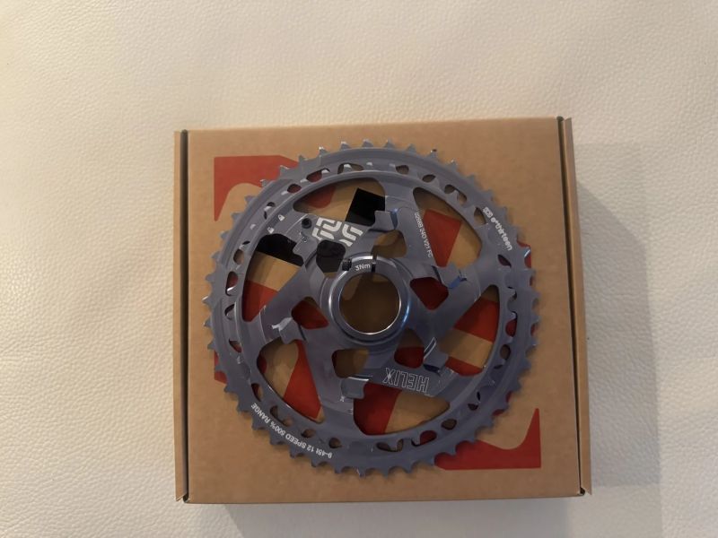 Kazeta E*THIRTEEN Helix Race Cassette | 12s | 9-45T | Grey