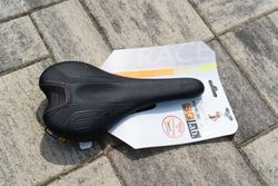 sedlo SQlab 611 Race Titube