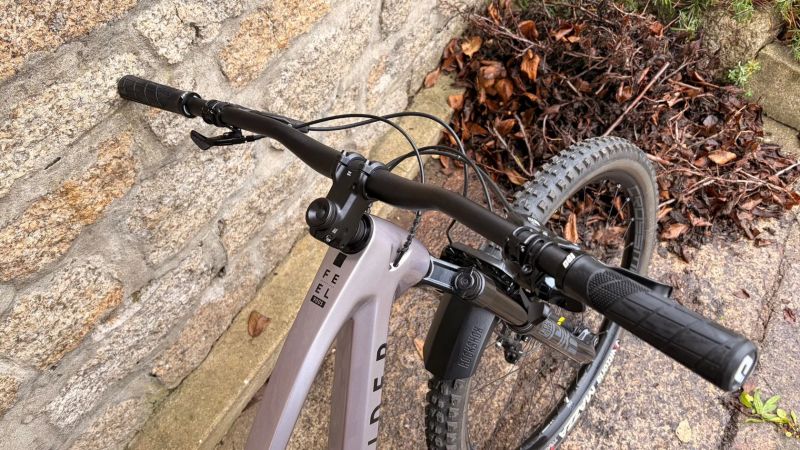 Rockrider Feel 900S, jako nové, záruka, GX řazení/kliky