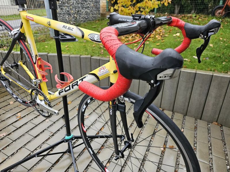 Silnička Fort, Sh 105, karbon doplňky