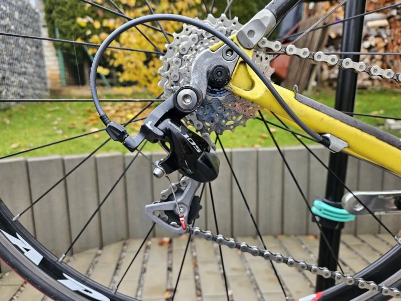 Silnička Fort, Sh 105, karbon doplňky