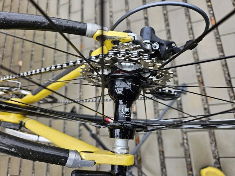 Silnička Fort, Sh 105, karbon doplňky