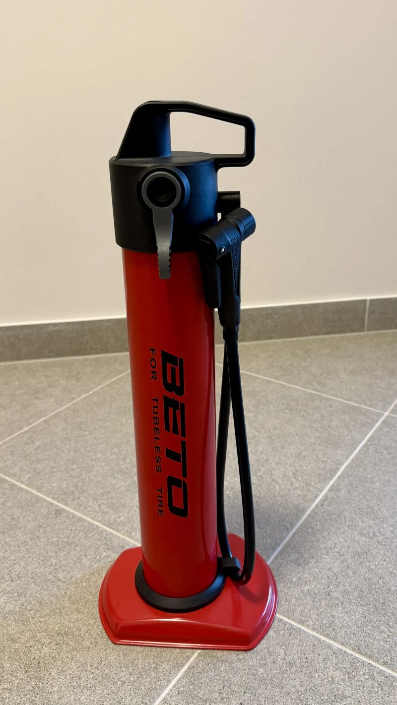 Beto CJA-001S Tire Booster