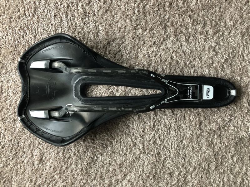 Sedlo Selle Italia SLR