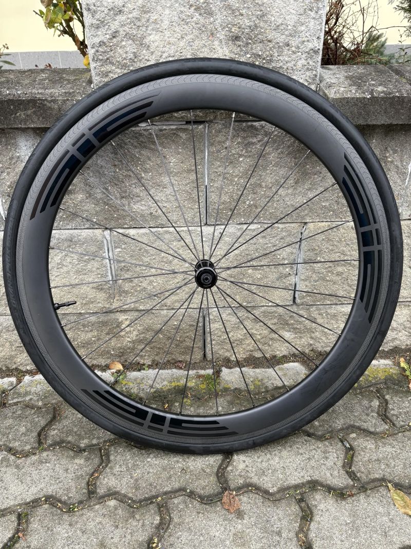 Silniční karbonová zapletená kola EIE - 5cm, ráfková brza