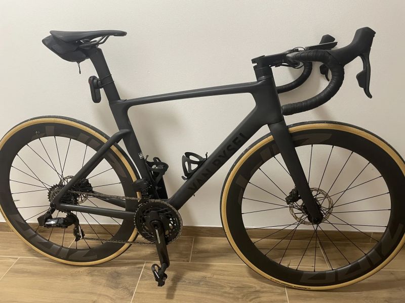 Van Rysel RCR (2024)