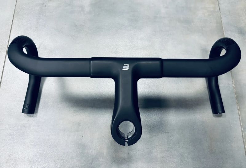 Kombo řídítek a představce Basso Levita 110x 440mm