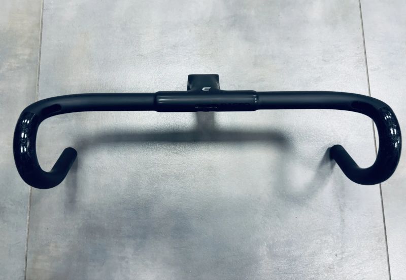 Kombo řídítek a představce Basso Levita 110x 440mm