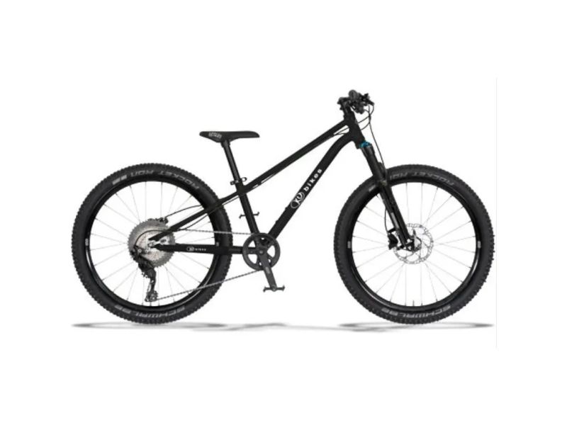 !!!NOVÝ!!! Kubikes 24S Trail AIR Black 9,7kg, vzduch. vidlice. SKLADEM na prodejně