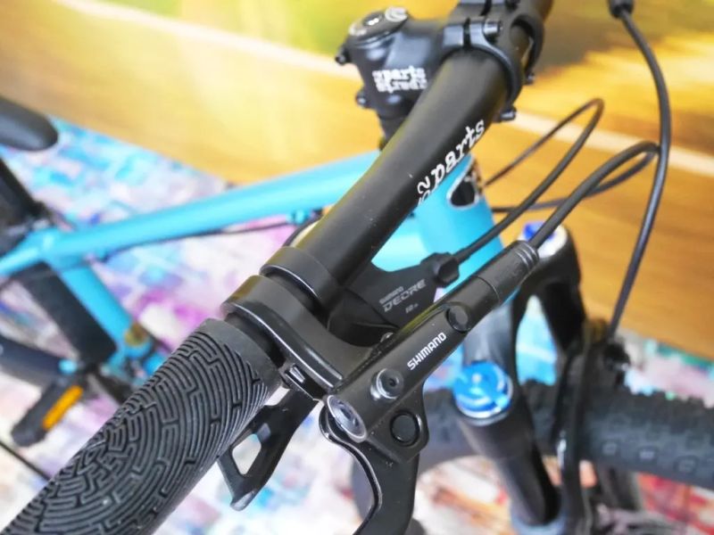 !!!NOVÝ!!! Kubikes 24S Trail AIR Tyrkys, 9,7kg, vzduch. vidlice. SKLADEM na prodejně