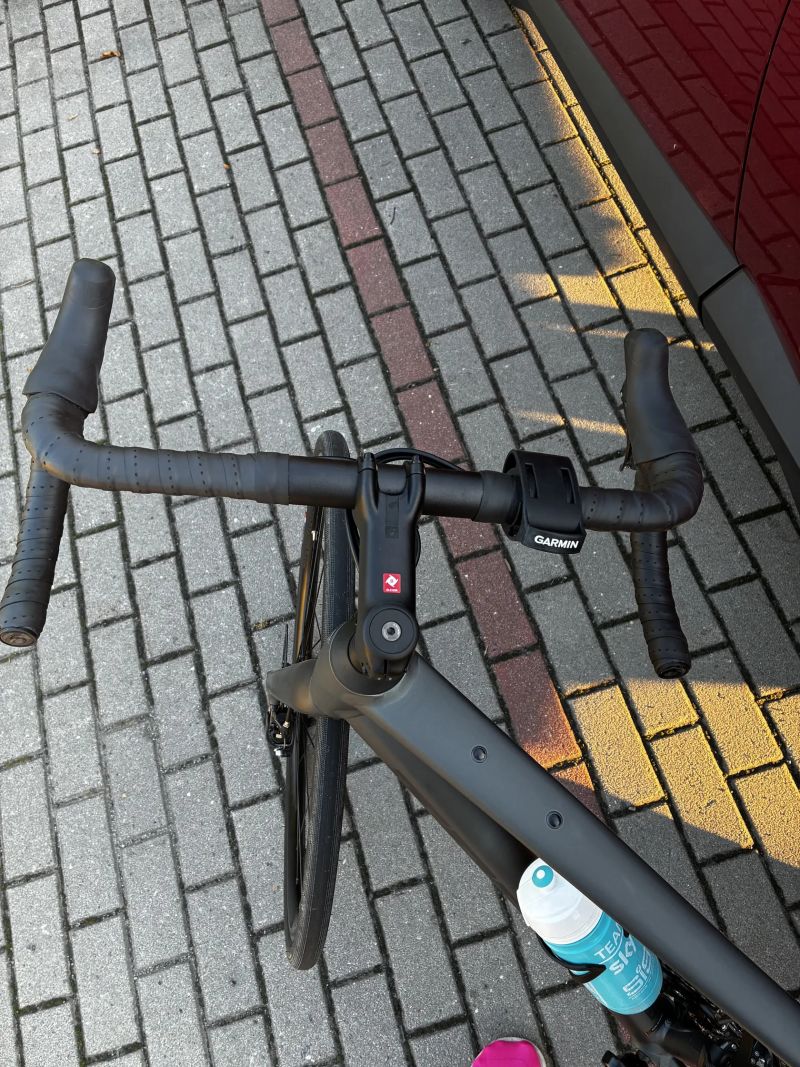 Trek DOMANE AL 2 GEN 4 MATTE LITHIUM GREY