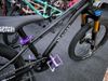 !!!NOVÝ!!! Kubikes 24S Trail AIR Tyrkys - laser PURPLE, 9,7kg, vzduch. vidlice. SKLADEM na prodejně