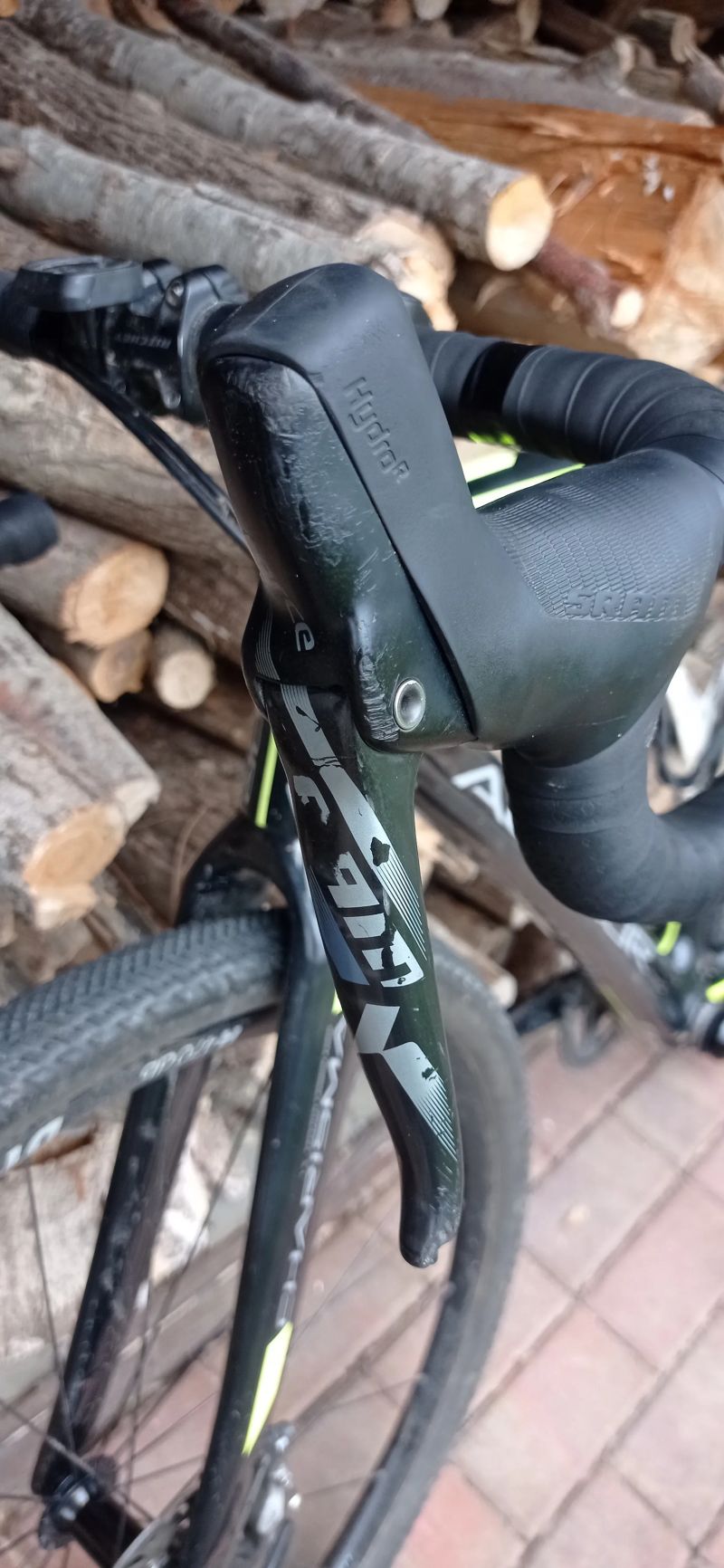 Cyklokrosové/gravel kolo Author 