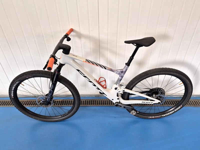 Scott Spark RC Team Issue 2025