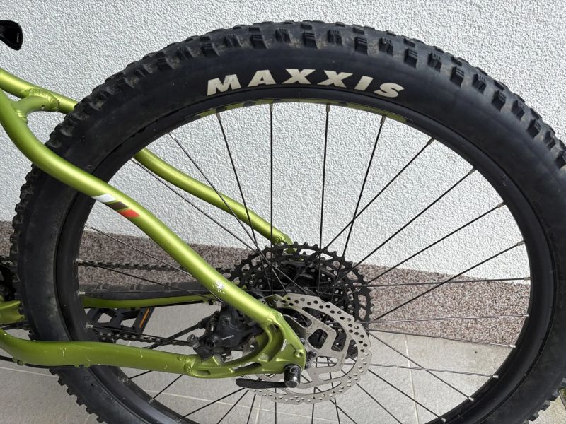 Trail bike WHYTE 27,5“ vel. S, 2022, 120mm SoloAir, Sram NX, Shimano brzdy, teleskopka 150mm